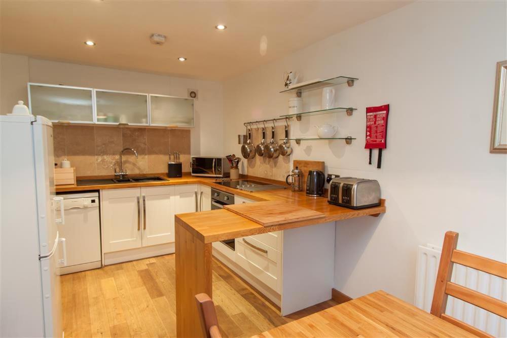 Villa Little Brook Ambleside Esterno foto